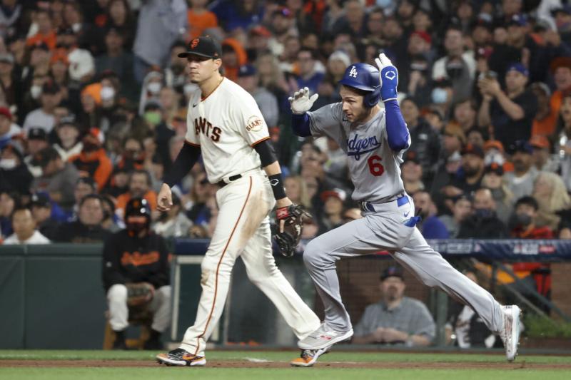 Looking to Amp Up Your Baseball Game This Season. Learn About Full Wrap Batting Gloves: Discover the Blacksmith Difference and Dominate the Diamond