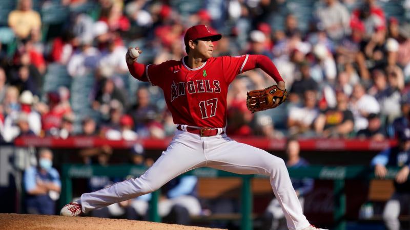 Looking to Boost Your Youth Baseball Game This Year. Find Out Why Compression Shirts Are a Must-Have