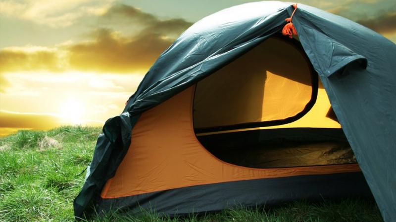 Looking to Buy a 4 Person Tent. Find the Best Deals Here