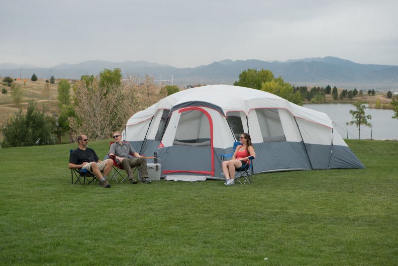 Looking to Buy a 4 Person Tent. Find the Best Deals Here