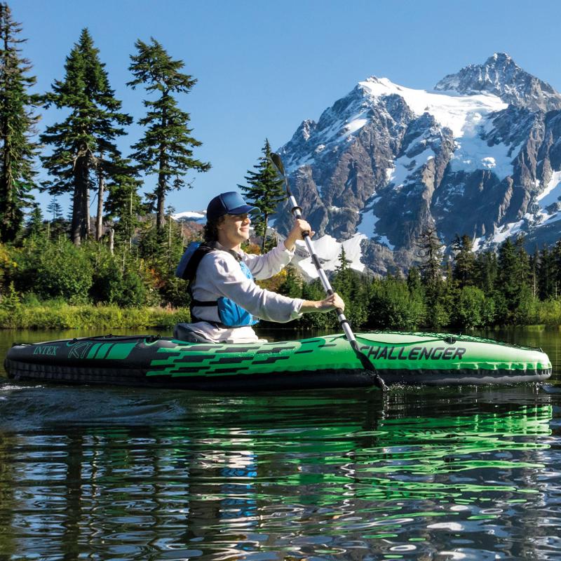 Looking to Buy a Blade Kayak This Year. Try the Field & Stream Blade 80: The Top Kayak With Unbeatable Performance