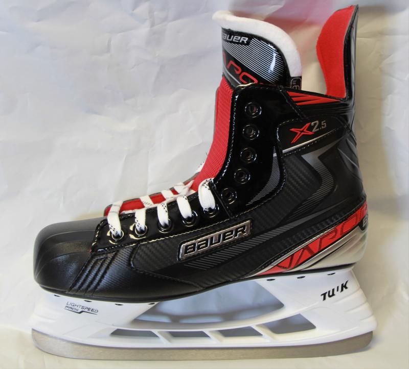 Looking to Buy Bauer Vapor 2X Junior Skates This Year. Learn About the Key Features