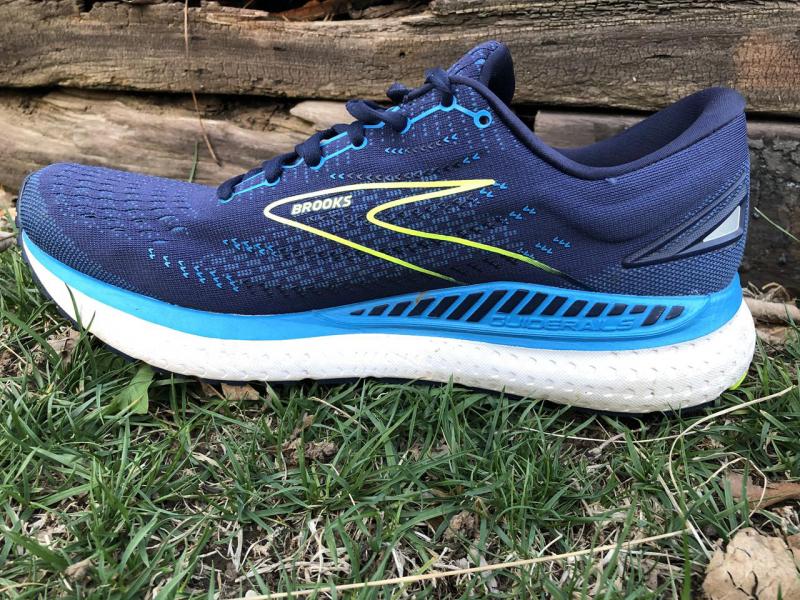 Looking to Buy Brooks Glycerin 19 Running Shoes This Year. 15 Key Details About the Glycerin 19 You Need to Know