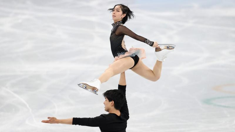 Looking to Buy Figure Skates. 15 Key Points on Where and How to Get the Best Pair