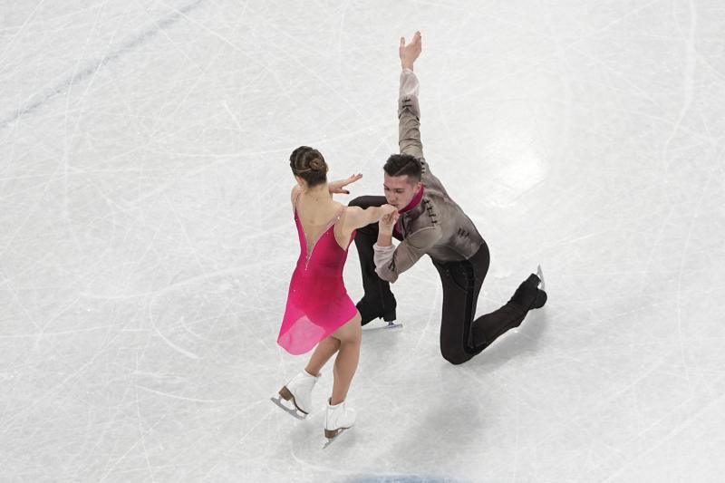 Looking to Buy Figure Skates. 15 Key Points on Where and How to Get the Best Pair