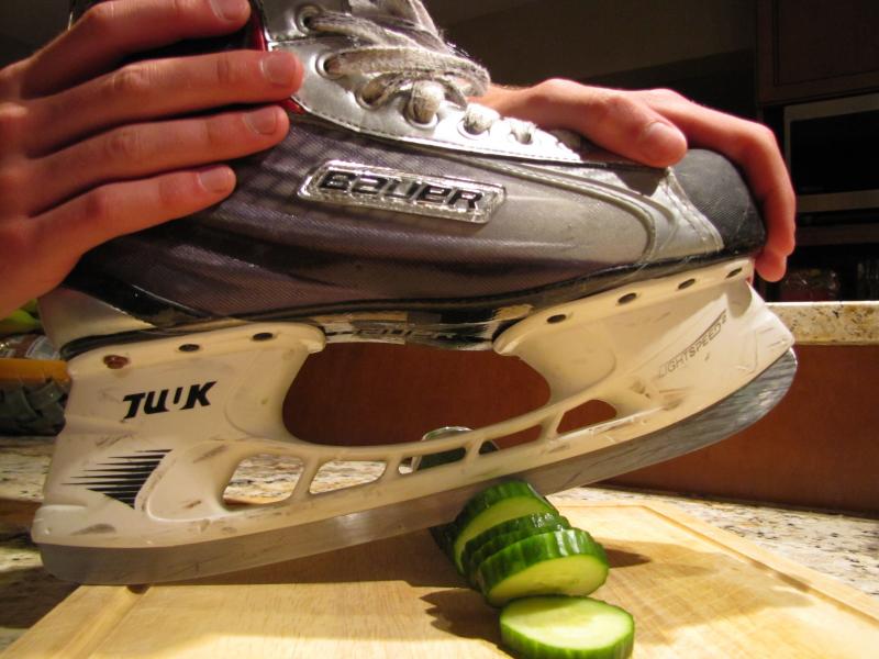 Looking to Buy Hockey Skates That Fit: 15 Key Factors to Consider Before Buying Hockey Skates