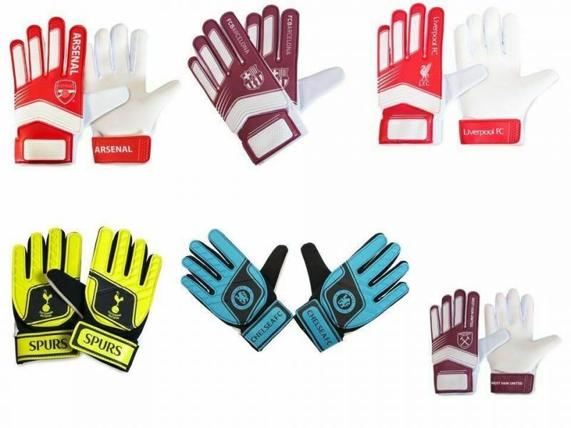 Looking to Buy New Goalie Gloves This Year. Discover the 15 Best Features to Look For