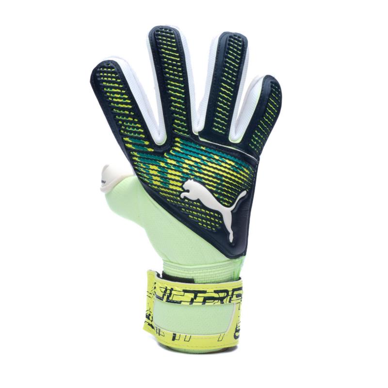 Looking to Buy New Lacrosse Gloves This Year. Discover the Top 10 Gloves That Will Transform Your Game