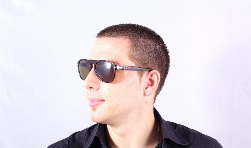 Looking to Buy Ray-Ban New Wayfarer Matte Tortoise Sunglasses. Consider These 15 Key Facts