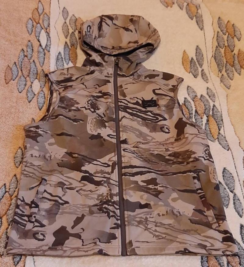 Looking to Buy Realtree Brand Apparel This Season. Discover the Top 10 Must-Have Pieces For Any Hunter