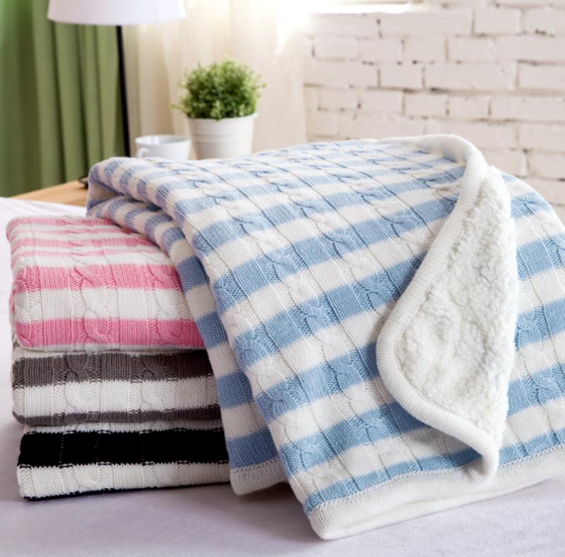 Looking to Buy The Best Blankets This Year. Check Out Our Top 15 Northeast Outfitters Blanket Picks