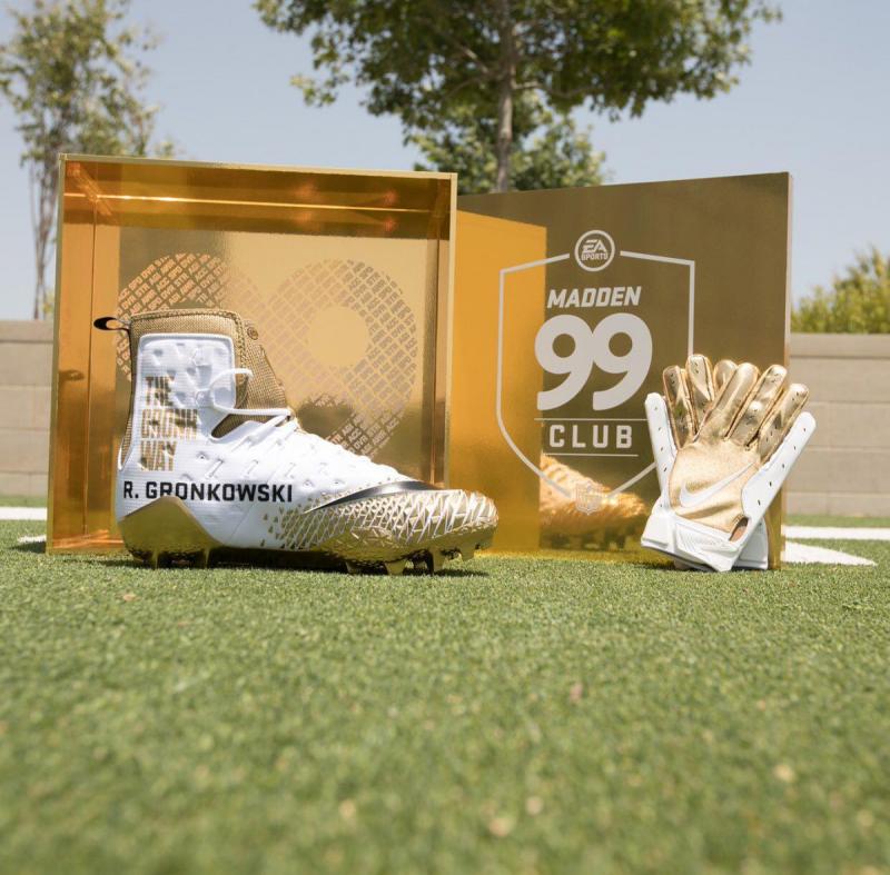 Looking to Buy The Best DSG Soccer Cleats This Year. Here