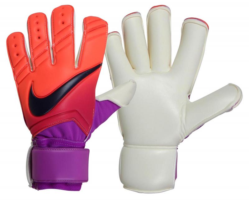 Looking to Buy the Best Lacrosse Goalie Gloves in 2023: Discover the Top-Rated Gloves on the Market This Year