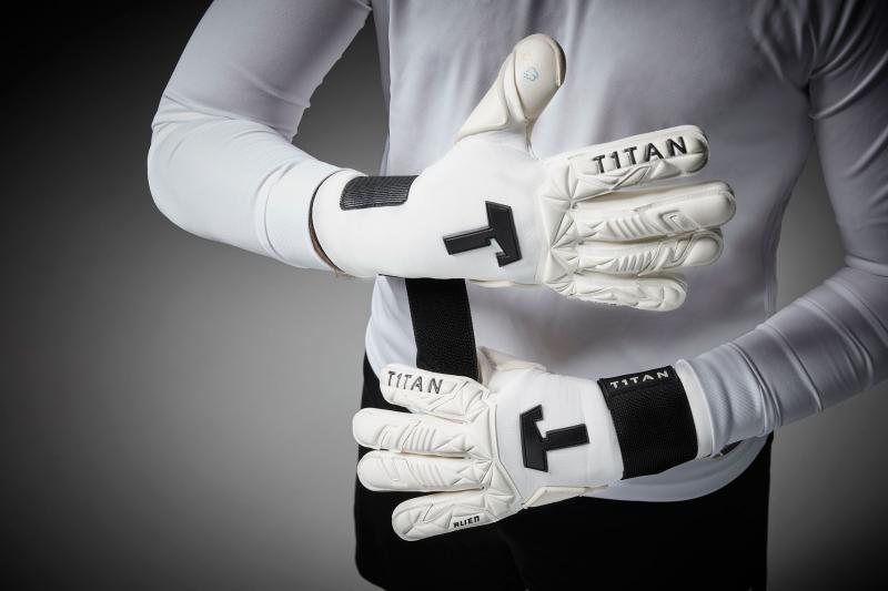 Looking to Buy the Best Lacrosse Goalie Gloves in 2023: Discover the Top-Rated Gloves on the Market This Year