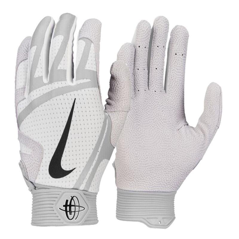 Looking to Buy The Best Nike Batting Gloves in 2022. Discover The Top 3 Here