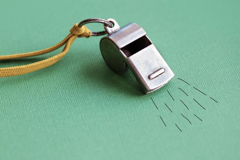 Looking to Buy the Best Sports Whistle Online. Discover the Top Athletic Whistles Here
