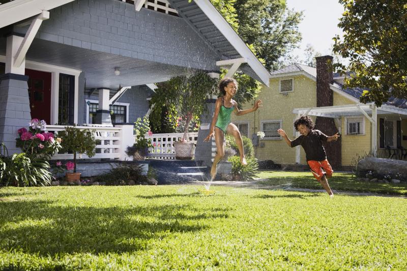 Looking to Buy the Best Yard Games This Year. : 15 of the Most Fun & Engaging Games for Outside