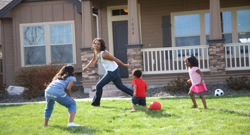 Looking to Buy the Best Yard Games This Year. : 15 of the Most Fun & Engaging Games for Outside