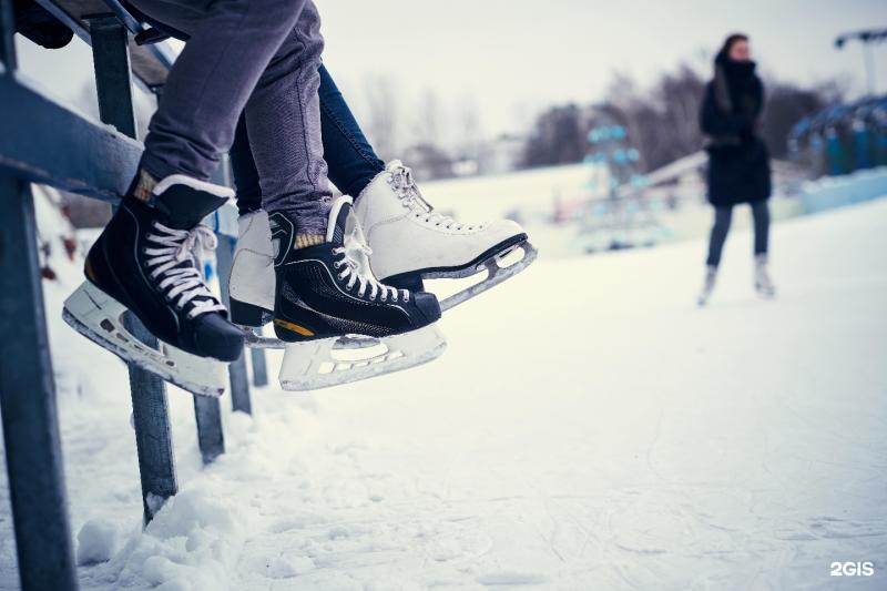 Looking to Buy the Best Youth Hockey Skates This Year. Here