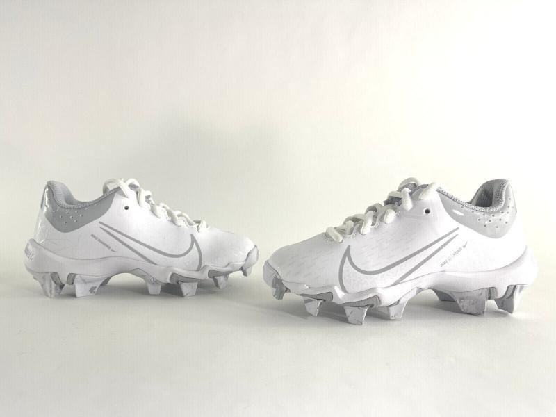 Looking to Buy The Best Youth Softball Cleats This Year. Discover The Top Models Here