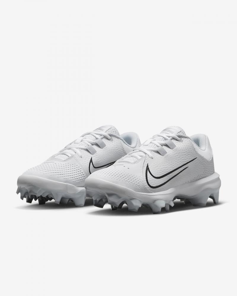 Looking to Buy The Best Youth Softball Cleats This Year. Discover The Top Models Here