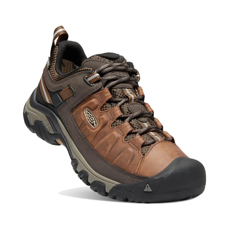 Looking to Buy the Perfect Hiking Shoes This Year. Try KEEN