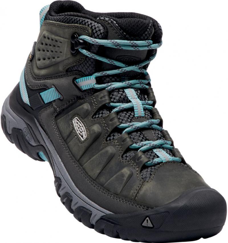 Looking to Buy the Perfect Hiking Shoes This Year. Try KEEN
