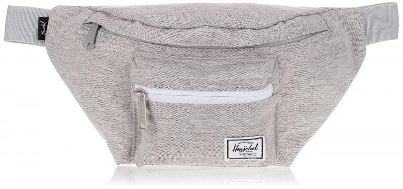 Looking to Buy The Perfect Hip Pack in 2023. Discover Why The Herschel Seventeen is a Top Pick