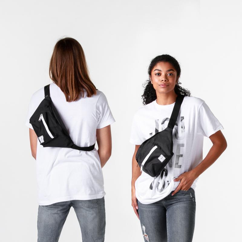 Looking to Buy The Perfect Hip Pack in 2023. Discover Why The Herschel Seventeen is a Top Pick