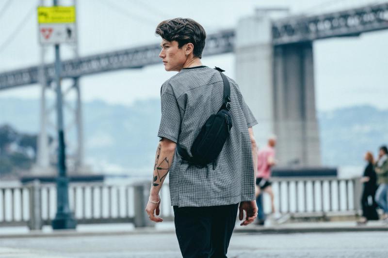 Looking to Buy The Perfect Hip Pack in 2023. Discover Why The Herschel Seventeen is a Top Pick