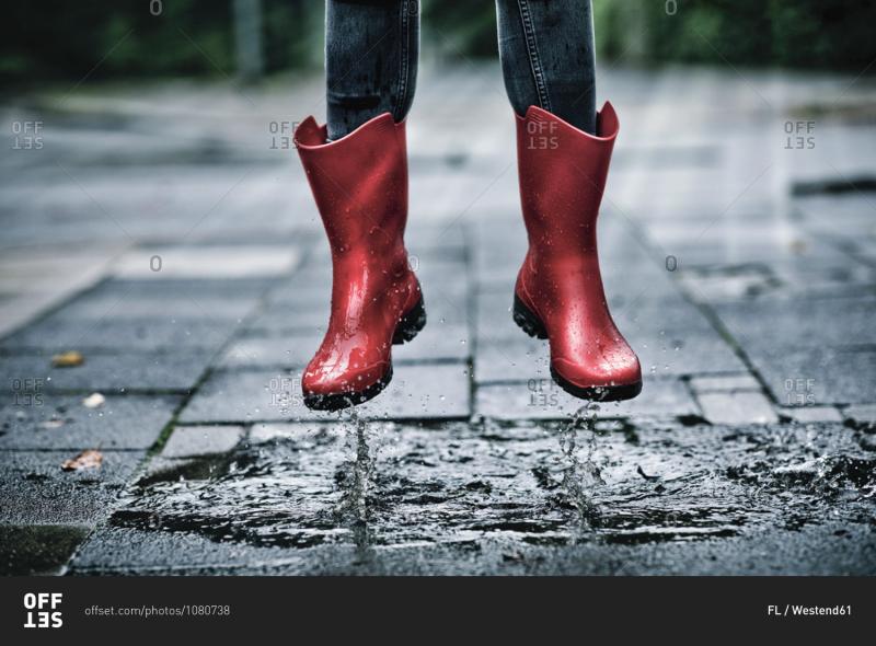 Looking To Buy The Perfect Pair Of Rubber Boots This Summer. Here