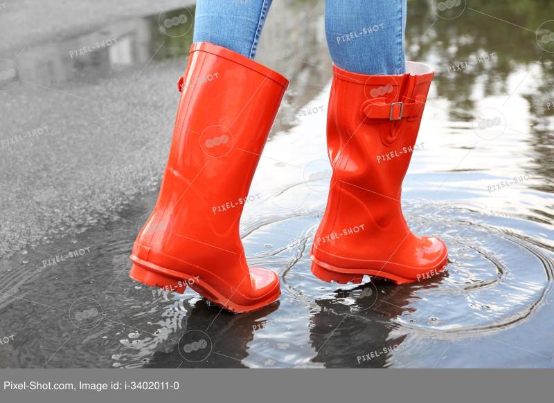 Looking To Buy The Perfect Pair Of Rubber Boots This Summer. Here