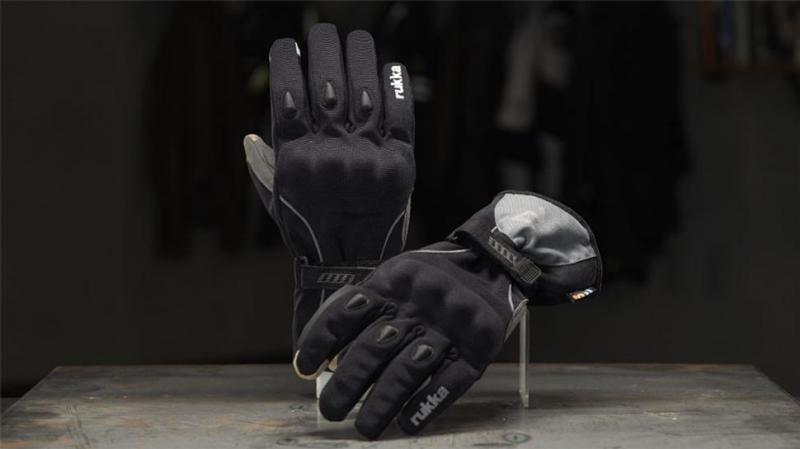 Looking to Buy Truesource Lacrosse Gear This Year. See the Top 15 Reviewed Gloves and Other Must-Haves