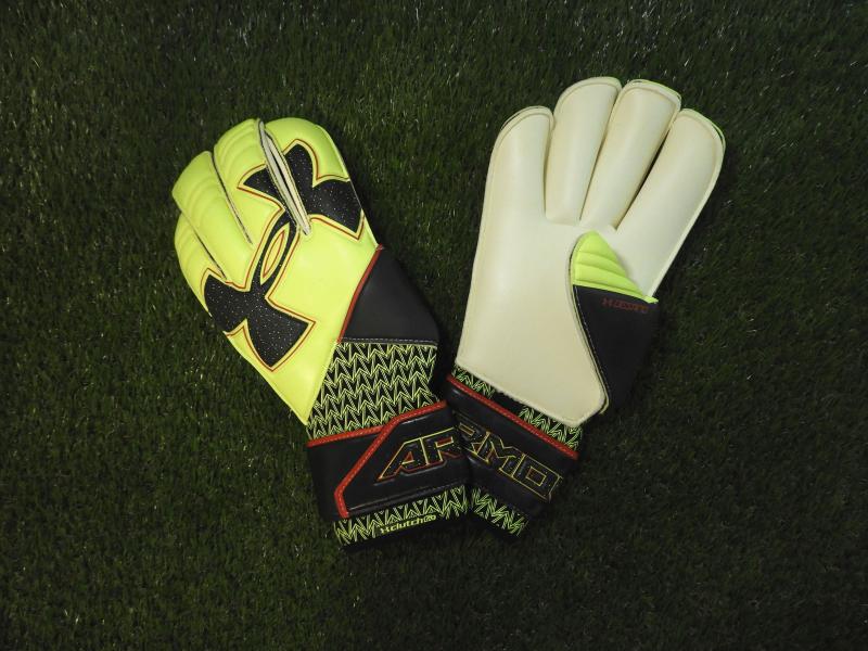 Looking to Buy Under Armour Goalie Gloves: 15 Tips for Finding the Best Fit and Protection