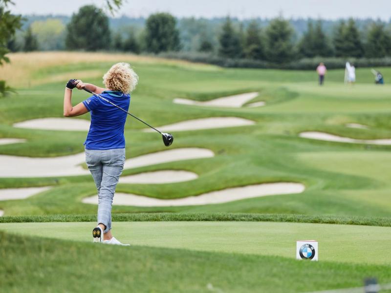 Looking to Buy Your First Full Set of Golf Clubs. : Here