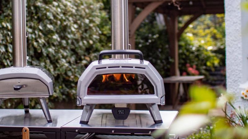 Looking to Fire Up Your Outdoor Cooking Game This Year. Discover the Ooni Multi-Fuel Pizza Oven’s Top Features