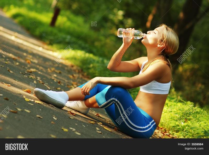 Looking to Improve Your Running Hydration System This Year. Here