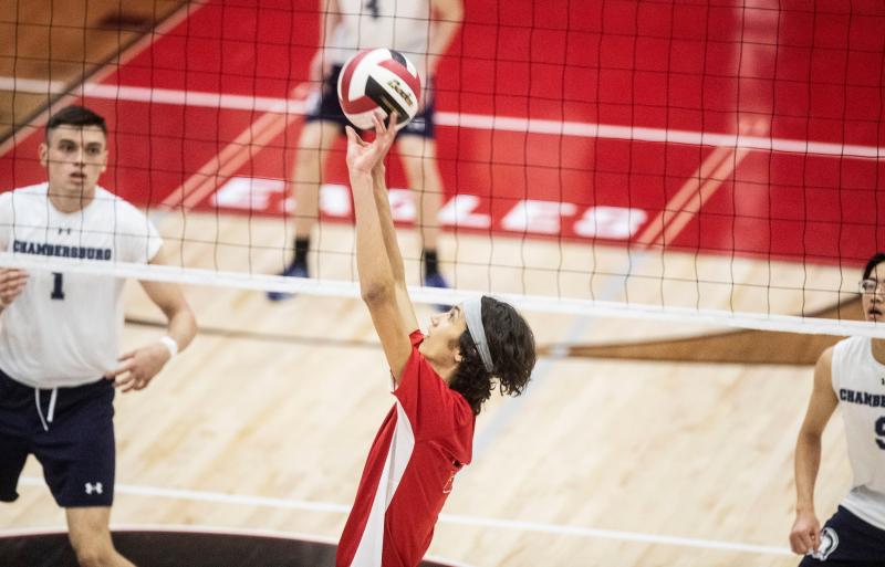 Looking to Improve Your Volleyball Game This Year. Discover the Top Volleyball Elbow Pads to Prevent Injury