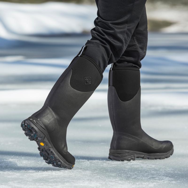 Looking To Stay Warm This Winter. Discover The Best Boot Liners For Muck Boots