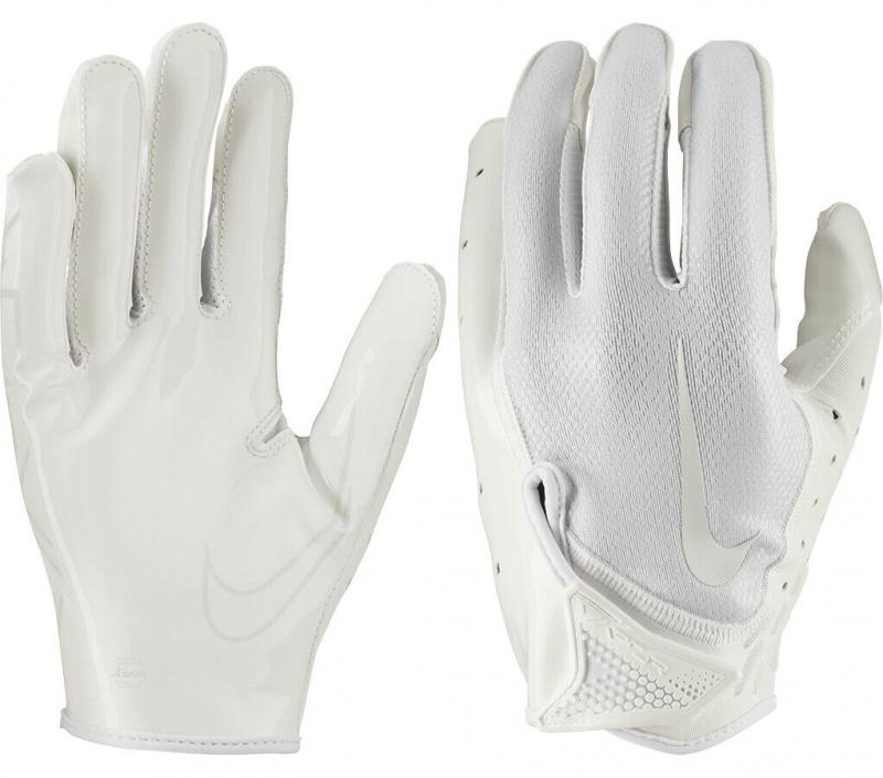 Looking to Up Your Lacrosse Game This Year: Discover the Best Nike Vapor Gloves