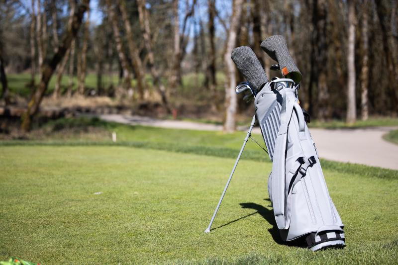 Looking to Upgrade Your Golf Bag This Year. Discover the Big Max Travel Golf Bag Now