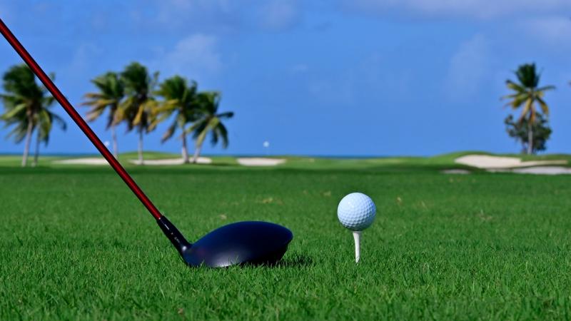 Looking To Upgrade Your Golf Clubs This Summer. Find The Best Golf Driver Deals Near You