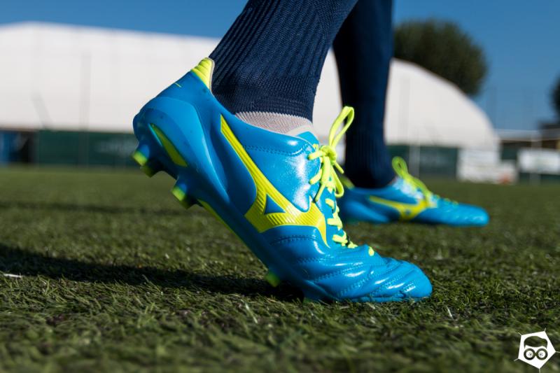 Looking to Upgrade Your Soccer Cleats This Season. Try the Mizuno Morelia Neo III