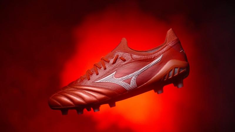 Looking to Upgrade Your Soccer Cleats This Season. Try the Mizuno Morelia Neo III