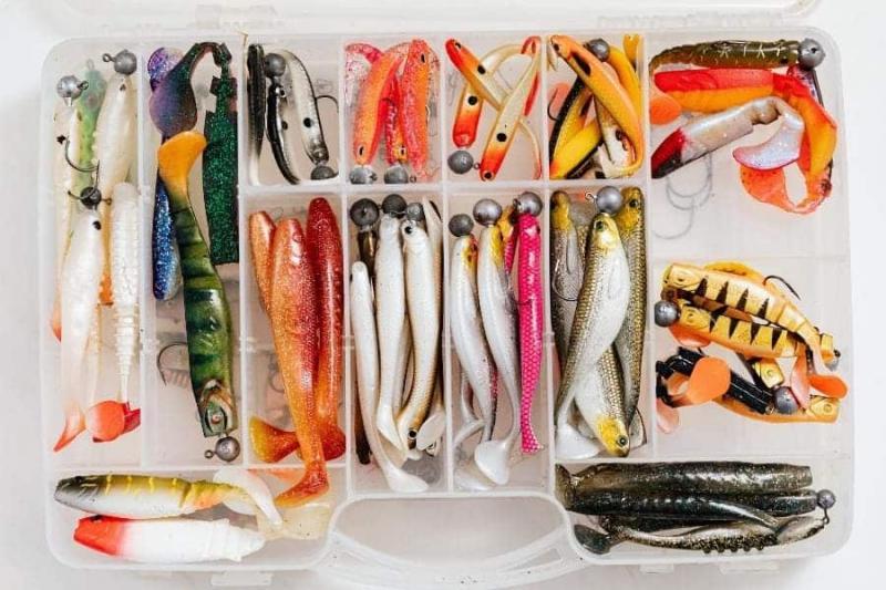 Lure in Big Fish This Year: 15 Must-Have Saltwater Fishing Spoons for 2023
