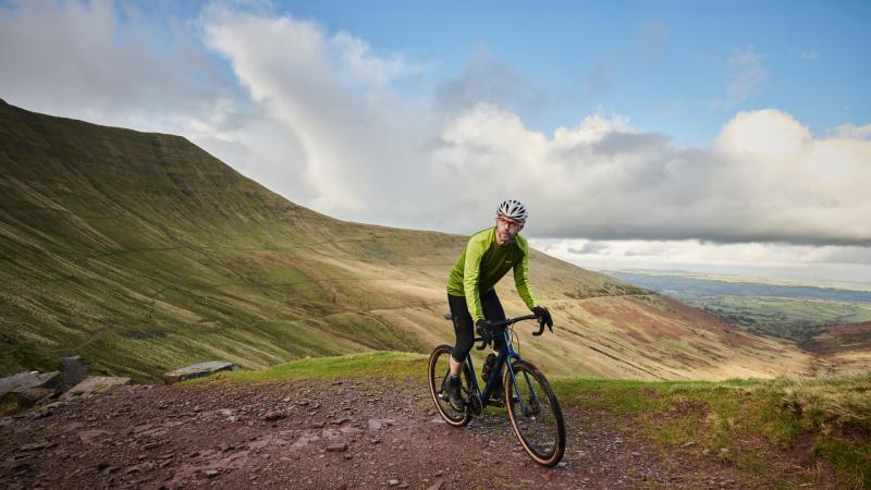 Mountain Biking Bliss Awaits: Why the GT Laguna Pro 27.5 is the Ideal Women