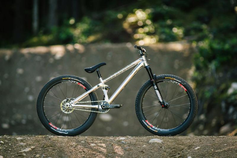 Mountain Biking Bliss Awaits: Why the GT Laguna Pro 27.5 is the Ideal Women