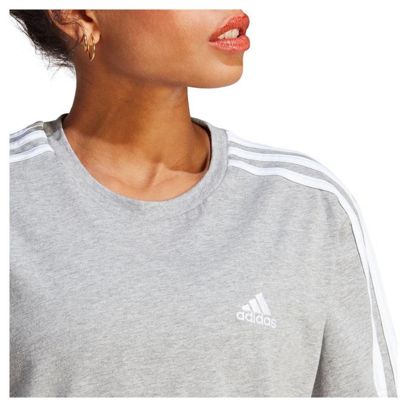 Must-Have Adidas Cropped Tops For Women This Season: Discover The Hottest Styles