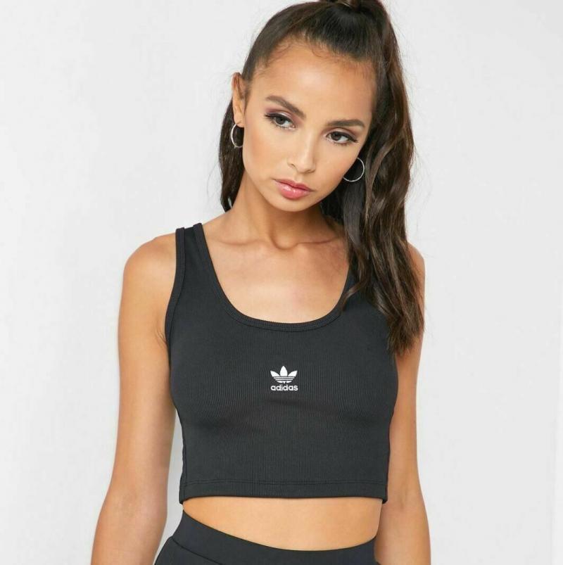 Must-Have Adidas Cropped Tops For Women This Season: Discover The Hottest Styles