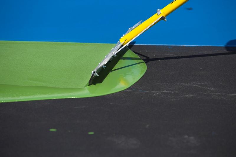 Need A Clean Tennis Court Fast: Use This Genius Tennis Court Squeegee Roller Trick